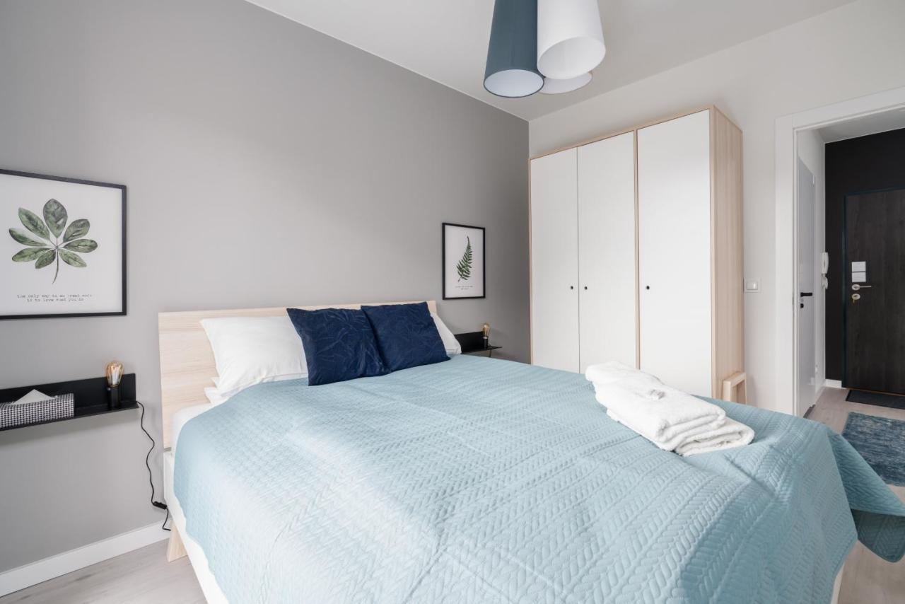 Stara Cegielnia Lake View Apartment By Renters Prestige Poznań Kültér fotó